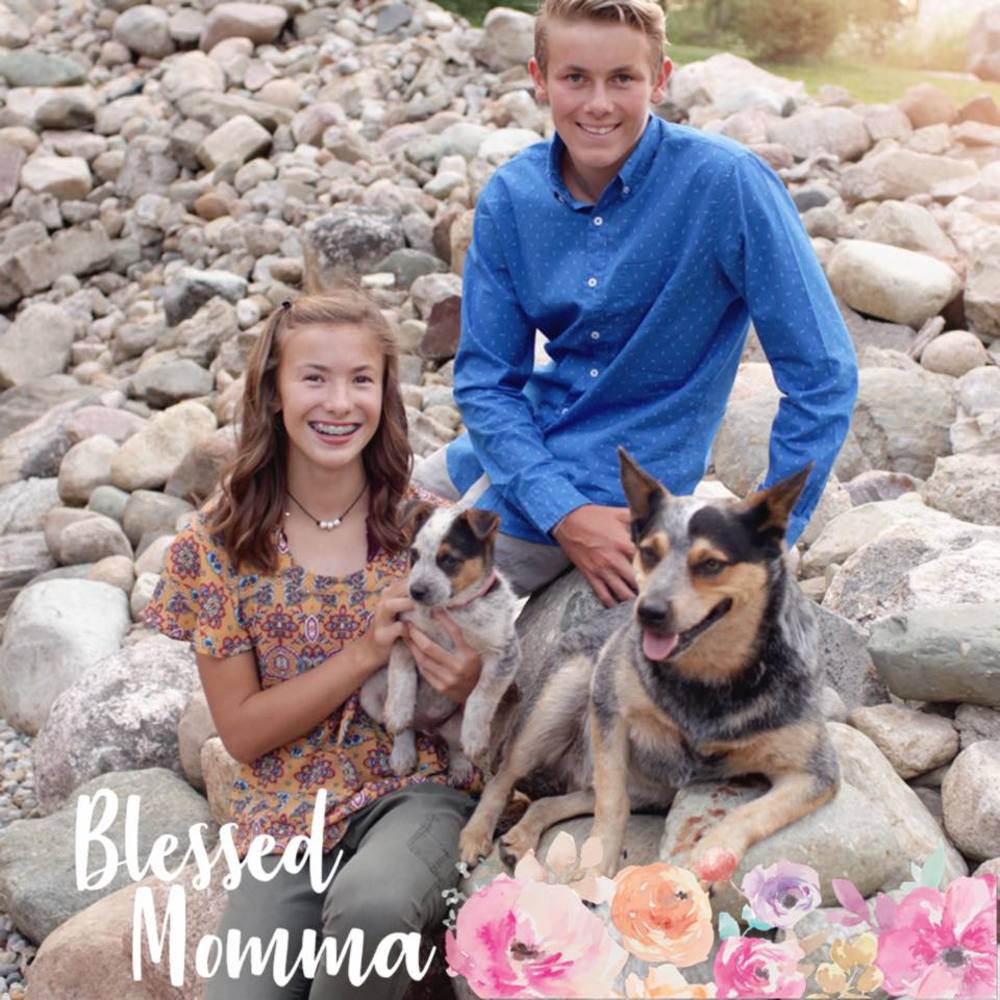 Meet your Posher, Tiffany